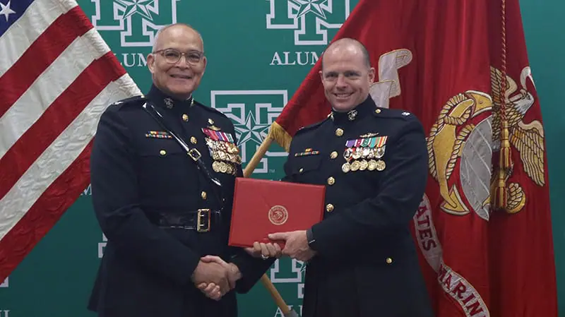 Daniel-Robnett-and-Colonel-William-Dwiggins-Daniels-promotion-ceremony